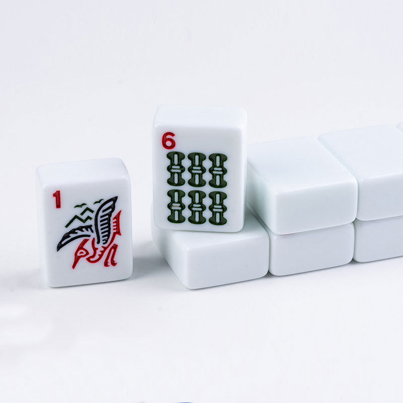 Durable Melamine American Mahjong Game Set with Tiles Small Handheld Size Classic Design Portable for 4 Players Entertainment