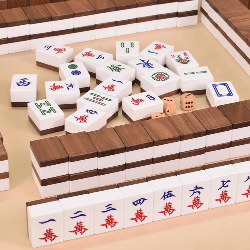 Factory Wholesale Luxury High Grade Retro Mahjong Acrylic Tiles Durable & Waterproof 4 Players Family Entertainment
