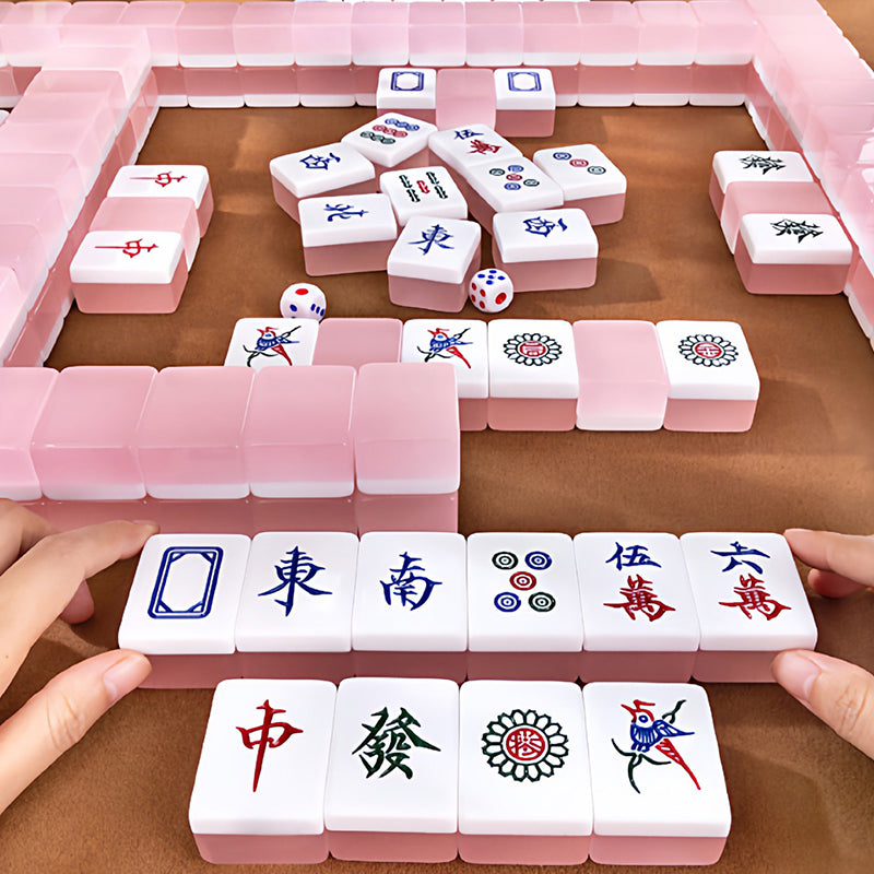 Wholesale Custom Personalized Jelly Pink Crystal Acrylic Hong Kong Mahjong Tiles Durable 4-Player Luxury Cute Glossy Mahjong